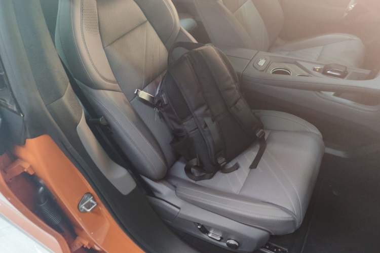 Used Zeekr 001 2024 WE Edition 100 kWh Rear-Drive Right Front Seat