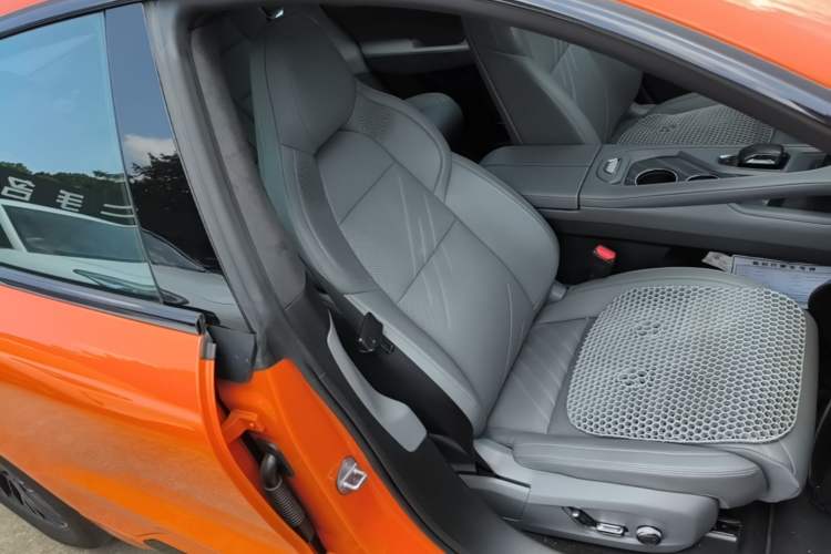 Used Zeekr 001 2024 WE Edition 100 kWh Rear-Drive Right Front Seat