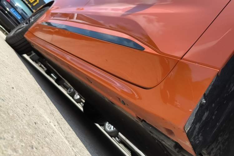 Used Zeekr 001 2024 WE Edition 100 kWh Rear-Drive Right Side Sill
