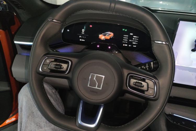 Used Zeekr 001 2024 WE Edition 95 kWh All-Wheel Drive Steering Wheel