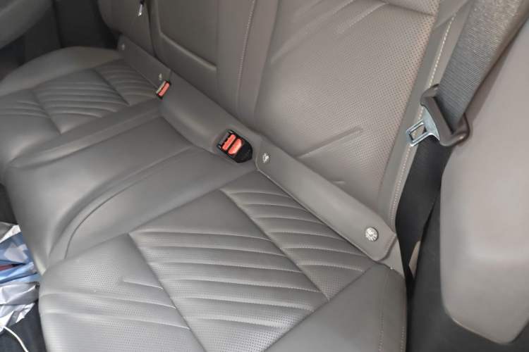 Used Zeekr 001 2024 WE Edition 95 kWh All-Wheel Drive Left Rear Seat