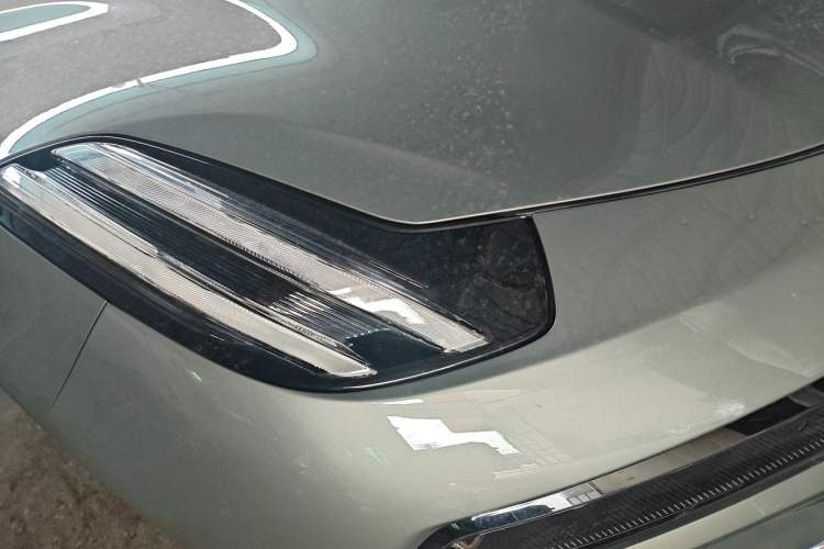 Used Zeekr 001 2024 WE Edition 95 kWh All-Wheel Drive Right Front Headlight