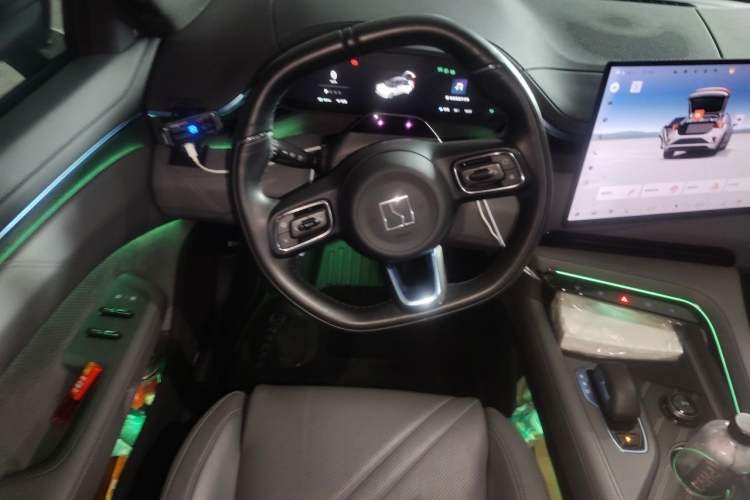 Used Zeekr 001 2024 YOU Edition 100 kWh All-Wheel Drive Steering Wheel