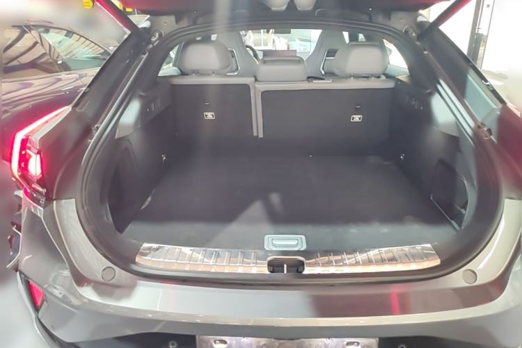 Used Zeekr 001 2024 WE Edition 100 kWh Rear-Drive Trunk