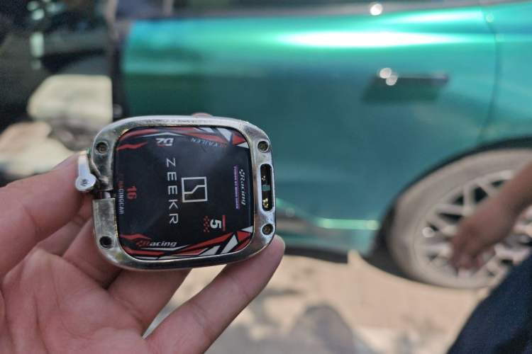 Used Zeekr 001 2024 WE Edition 100 kWh Rear-Drive Vehicle Key
