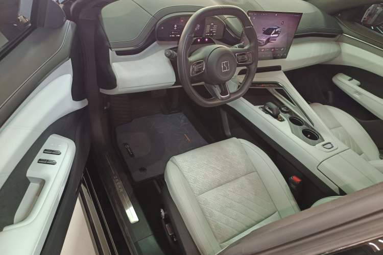 Used Zeekr 001 2024 ME Edition 100 kWh All-Wheel Drive Interior 3