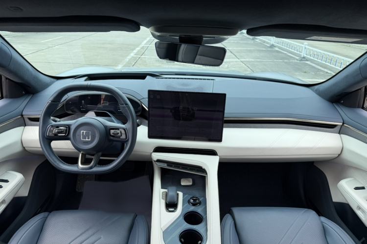Used Zeekr 001 2024 WE Edition 95 kWh All-Wheel Drive Interior 1