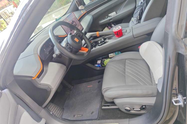 Used Zeekr 001 2024 WE Edition 95 kWh All-Wheel Drive Left Front Seat