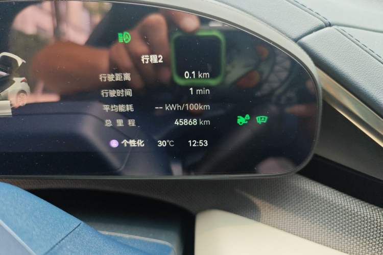 Used Zeekr 001 2024 YOU Edition 100 kWh All-Wheel Drive Odometer Close Up
