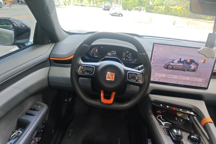 Used Zeekr 001 2024 WE Edition 95 kWh All-Wheel Drive Steering Wheel