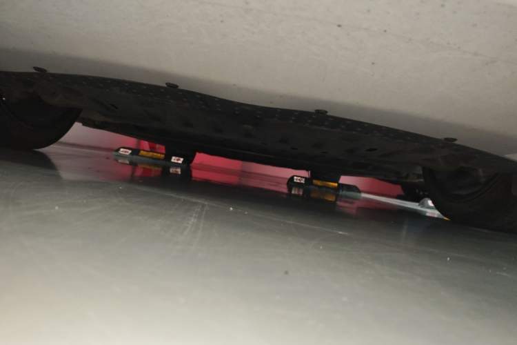 Used Zeekr 001 2024 YOU Edition 100 kWh All-Wheel Drive Chassis Front