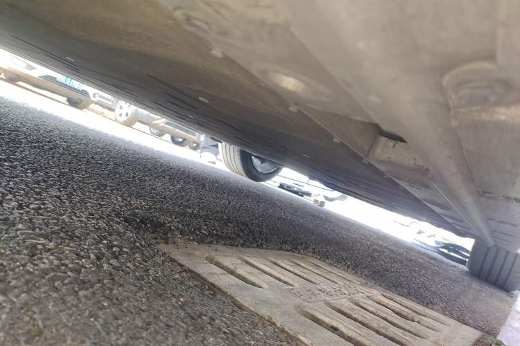 Used Zeekr 001 2024 WE Edition 100 kWh Rear-Drive Chassis Rear Right