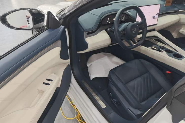 Used Zeekr 001 2024 ME Edition 100 kWh All-Wheel Drive Driver Seat