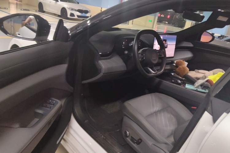 Used Zeekr 001 2024 WE Edition 100 kWh Rear-Drive Driver Seat