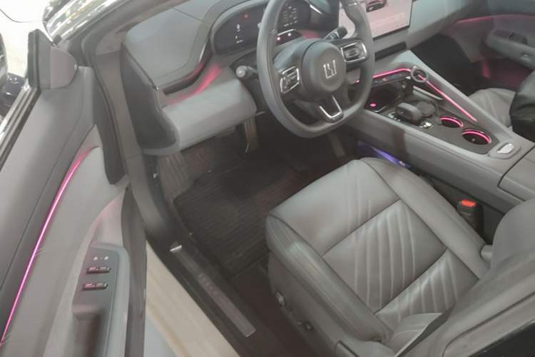 Used Zeekr 001 2024 WE Edition 100 kWh Rear-Drive Driver Seat