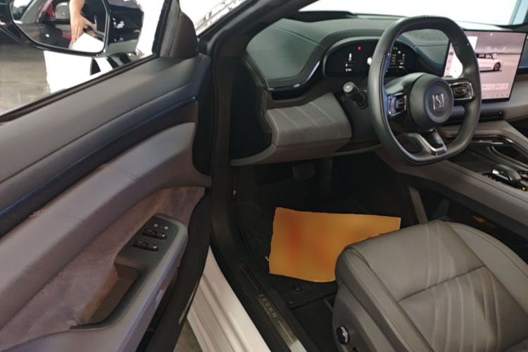 Used Zeekr 001 2024 WE Edition 95 kWh All-Wheel Drive Driver Seat