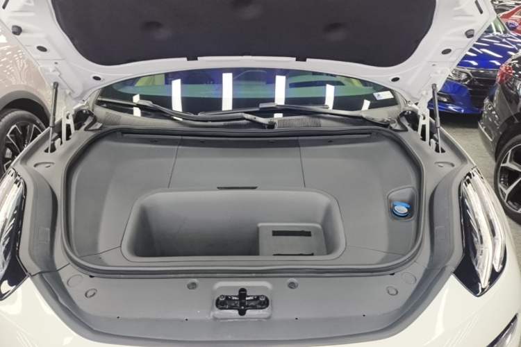 Used Zeekr 001 2024 YOU Edition 100 kWh All-Wheel Drive Engine Bay