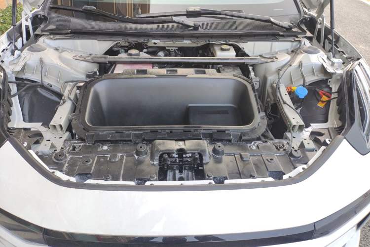 Used Zeekr 001 2024 WE Edition 100 kWh Rear-Drive Engine Bay