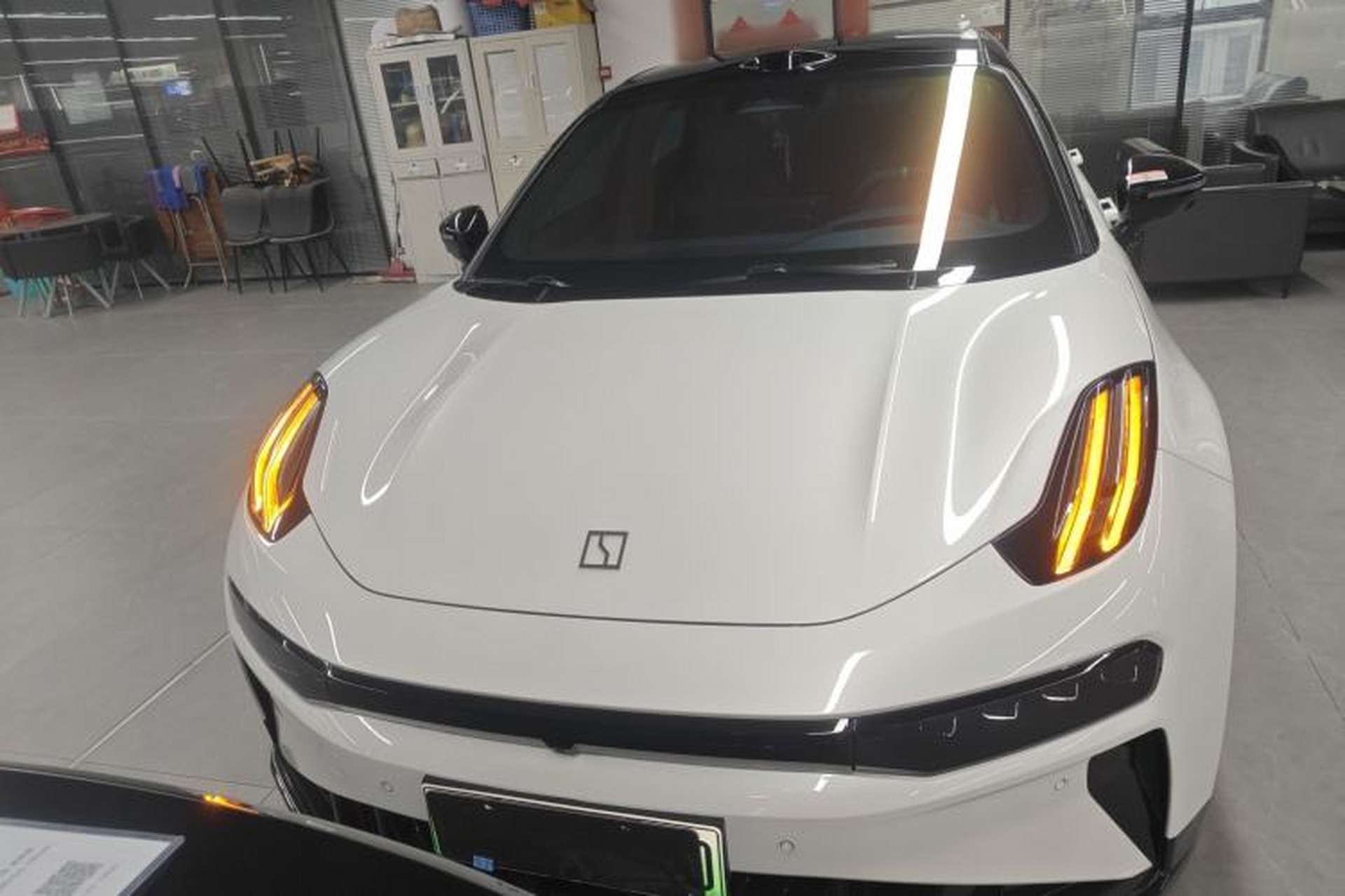 Used Zeekr 001 2024 WE Edition 95 kWh All-Wheel Drive Exterior 1