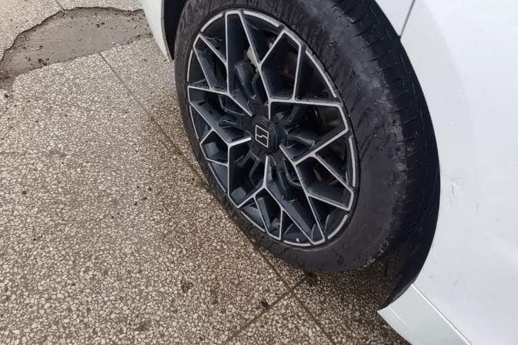 Used Zeekr 001 2024 ME Edition 100 kWh All-Wheel Drive Exterior 2