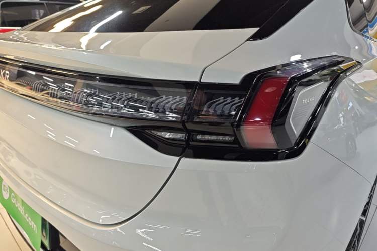 Used Zeekr 001 2024 YOU Edition 100 kWh All-Wheel Drive Exterior 3