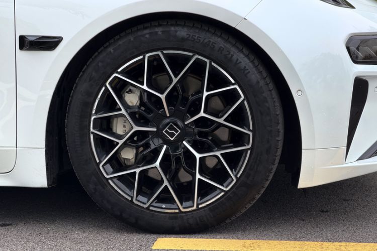 Used Zeekr 001 2024 ME Edition 100 kWh All-Wheel Drive Exterior 5