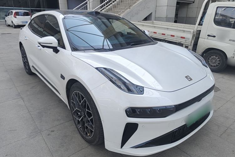 Used Zeekr 001 2024 ME Edition 100 kWh All-Wheel Drive Front Right 45 Deg