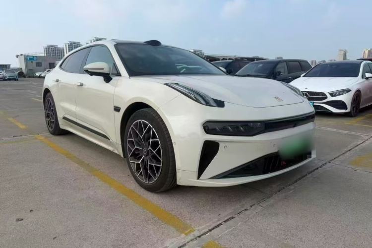 Used Zeekr 001 2024 WE Edition 95 kWh All-Wheel Drive Front Right 45 Deg