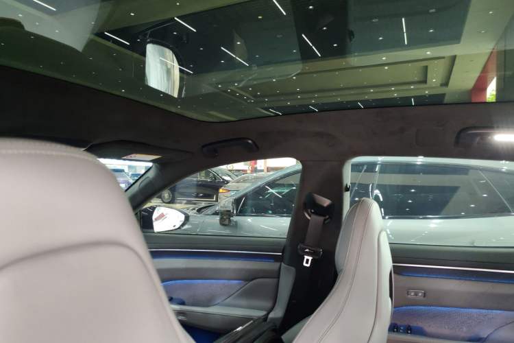 Used Zeekr 001 2024 WE Edition 100 kWh Rear-Drive Headliner