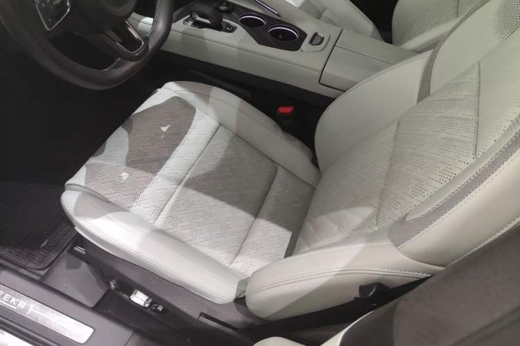Used Zeekr 001 2024 WE Edition 95 kWh All-Wheel Drive Left Front Seat