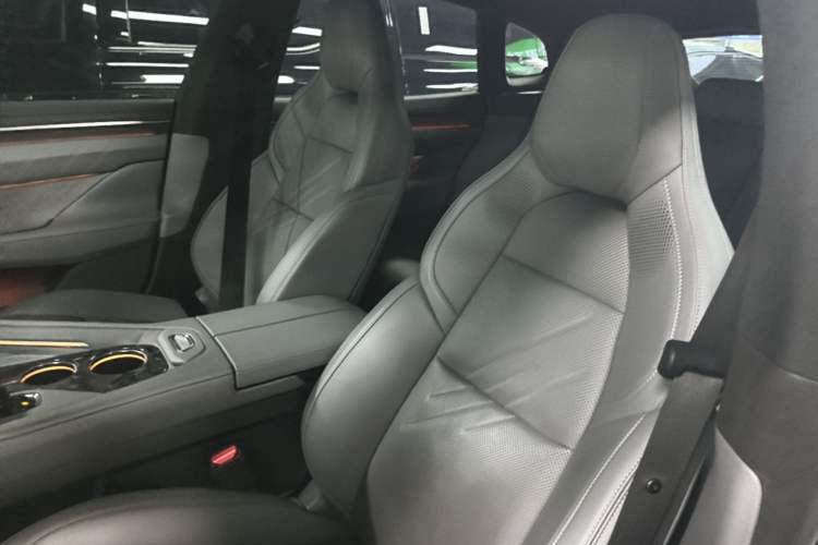 Used Zeekr 001 2024 WE Edition 95 kWh All-Wheel Drive Left Front Seat