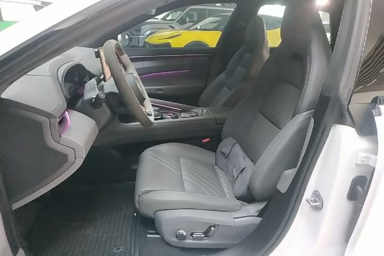 Used Zeekr 001 2024 WE Edition 95 kWh All-Wheel Drive Left Front Seat