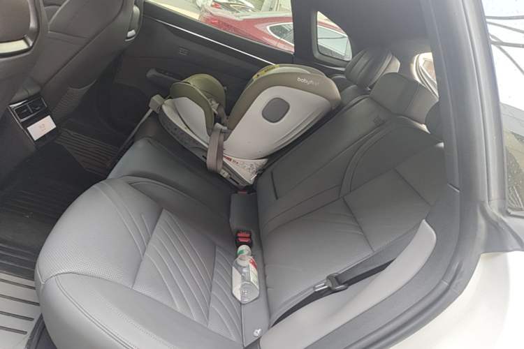 Used Zeekr 001 2024 ME Edition 100 kWh All-Wheel Drive Left Rear Seat