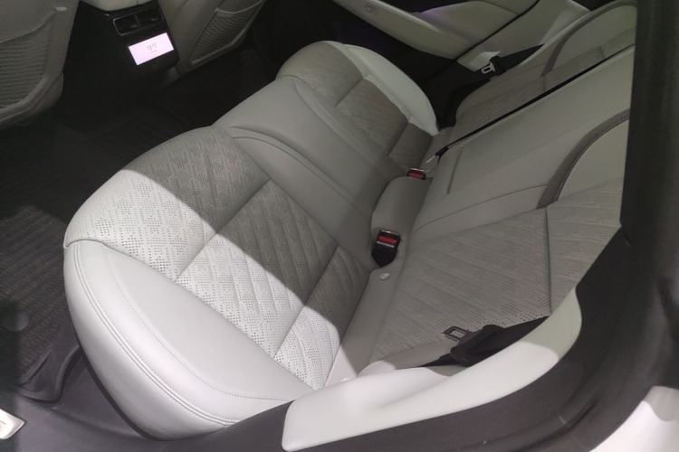 Used Zeekr 001 2024 WE Edition 95 kWh All-Wheel Drive Left Rear Seat