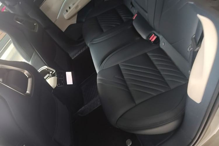 Used Zeekr 001 2024 WE Edition 100 kWh Rear-Drive Left Rear Seat