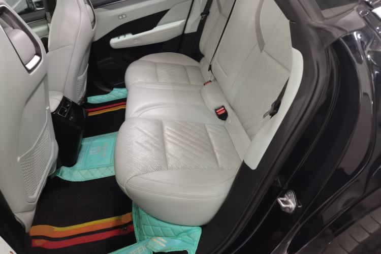 Used Zeekr 001 2024 WE Edition 95 kWh All-Wheel Drive Left Rear Seat