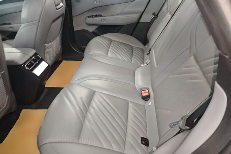 Used Zeekr 001 2024 WE Edition 95 kWh All-Wheel Drive Left Rear Seat