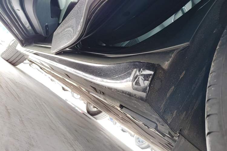 Used Zeekr 001 2024 ME Edition 100 kWh All-Wheel Drive Left Side Sill