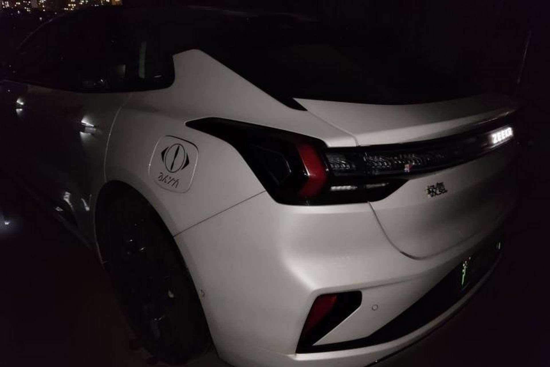 Used Zeekr 001 2024 ME Edition 100 kWh All-Wheel Drive Rear Left 45 Deg