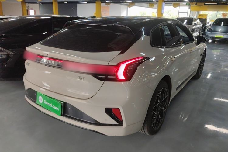 Used Zeekr 001 2024 WE Edition 100 kWh Rear-Drive Rear Right 45 Deg