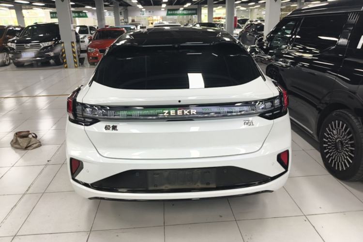 Used Zeekr 001 2024 WE Edition 95 kWh All-Wheel Drive Rear