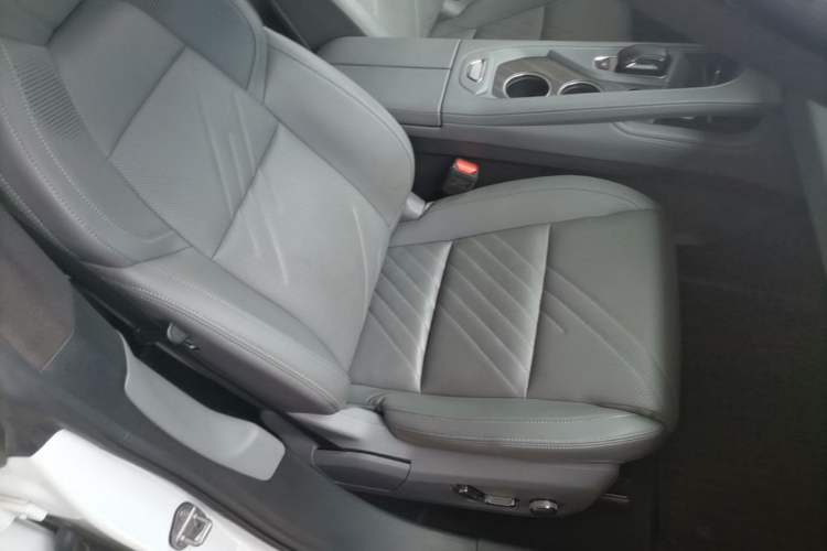 Used Zeekr 001 2024 WE Edition 100 kWh Rear-Drive Right Front Seat