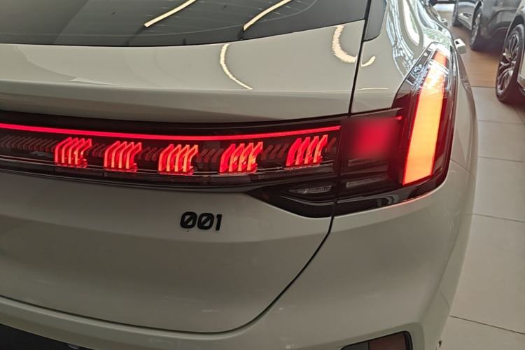 Used Zeekr 001 2024 WE Edition 95 kWh All-Wheel Drive Right Rear Taillight