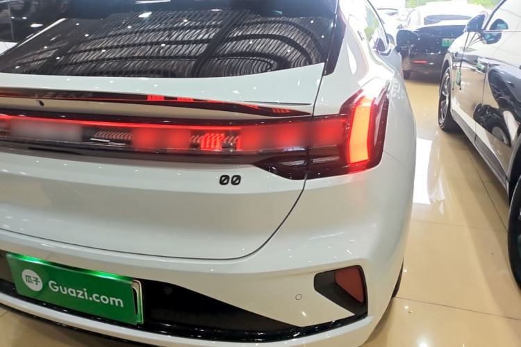 Used Zeekr 001 2024 YOU Edition 100 kWh All-Wheel Drive Right Rear Taillight