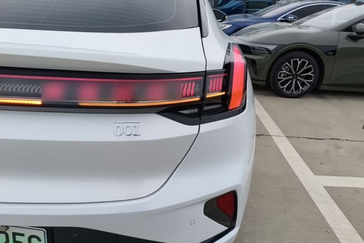 Used Zeekr 001 2024 WE Edition 100 kWh Rear-Drive Right Rear Taillight