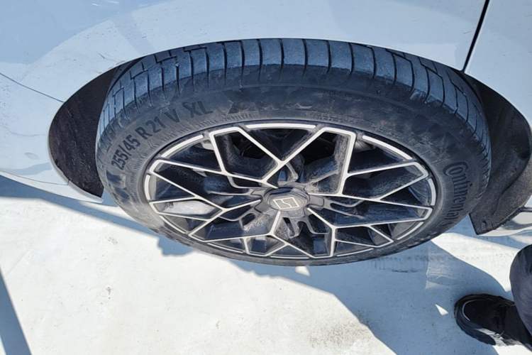 Used Zeekr 001 2024 ME Edition 100 kWh All-Wheel Drive Right Rear Wheel Hub