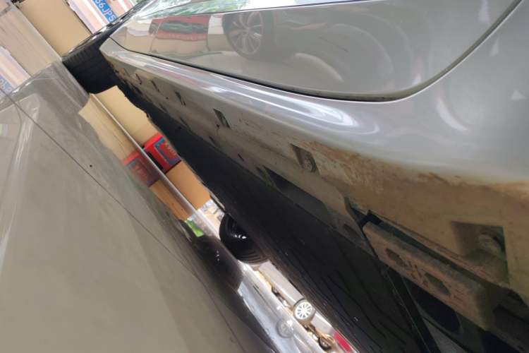 Used Zeekr 001 2024 WE Edition 100 kWh Rear-Drive Right Side Sill