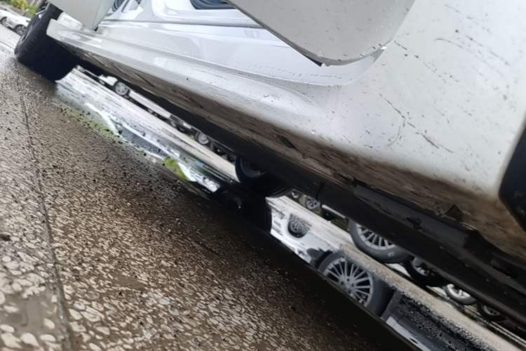 Used Zeekr 001 2024 ME Edition 100 kWh All-Wheel Drive Right Side Sill