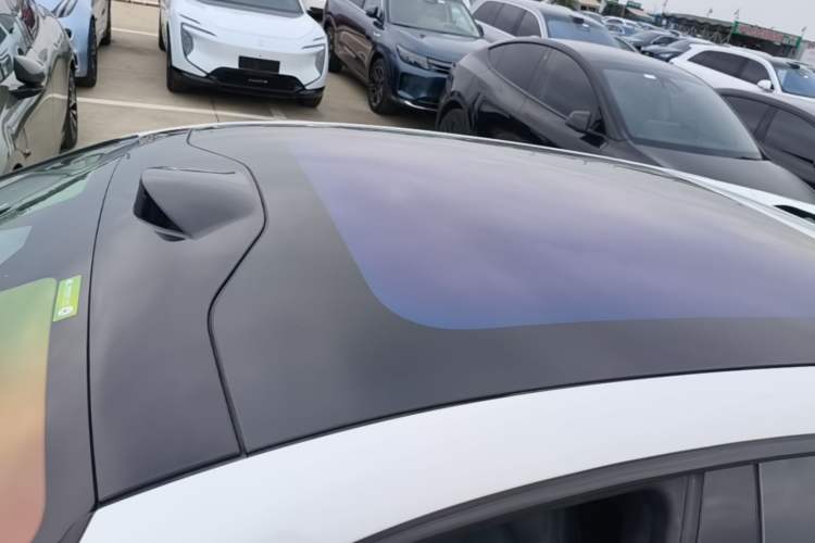 Used Zeekr 001 2024 WE Edition 100 kWh Rear-Drive Roof