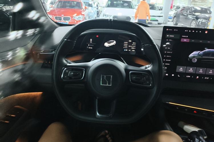 Used Zeekr 001 2024 WE Edition 95 kWh All-Wheel Drive Steering Wheel